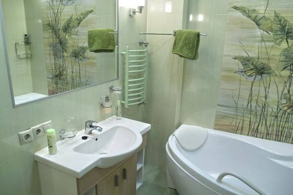 ванная комната зеленый цвет с пастельными тонами